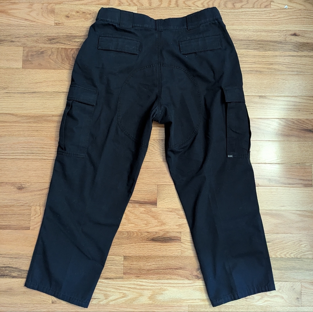 2 Pairs 5.11 Tactical Men’s XL Short Relaxed Fit TDU® Cargo Pant Workwear - Picture 11 of 15